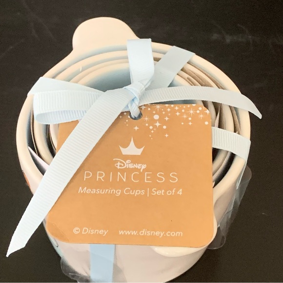 Disney Princess Cinderella Measuring Cups #2 Castle Slipper Pumpkin Carriage - Picture 3 of 5